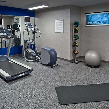 Sonesta Simply Suites Cleveland Airport Middleburg Heights Buitenkant foto