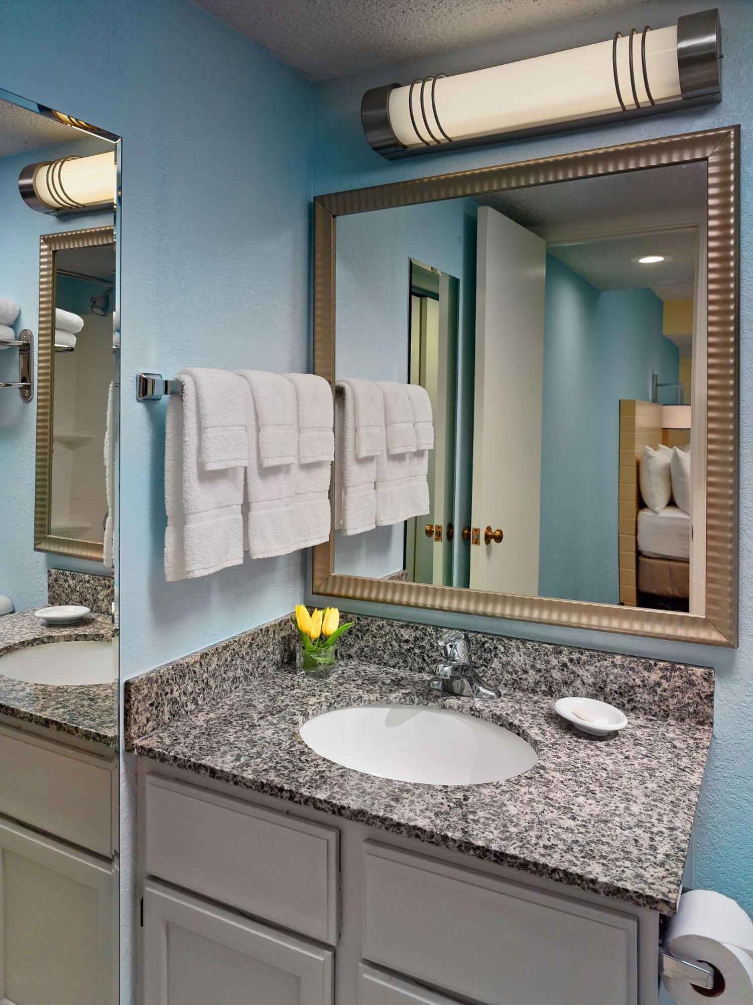 Sonesta Simply Suites Cleveland Airport Middleburg Heights Buitenkant foto