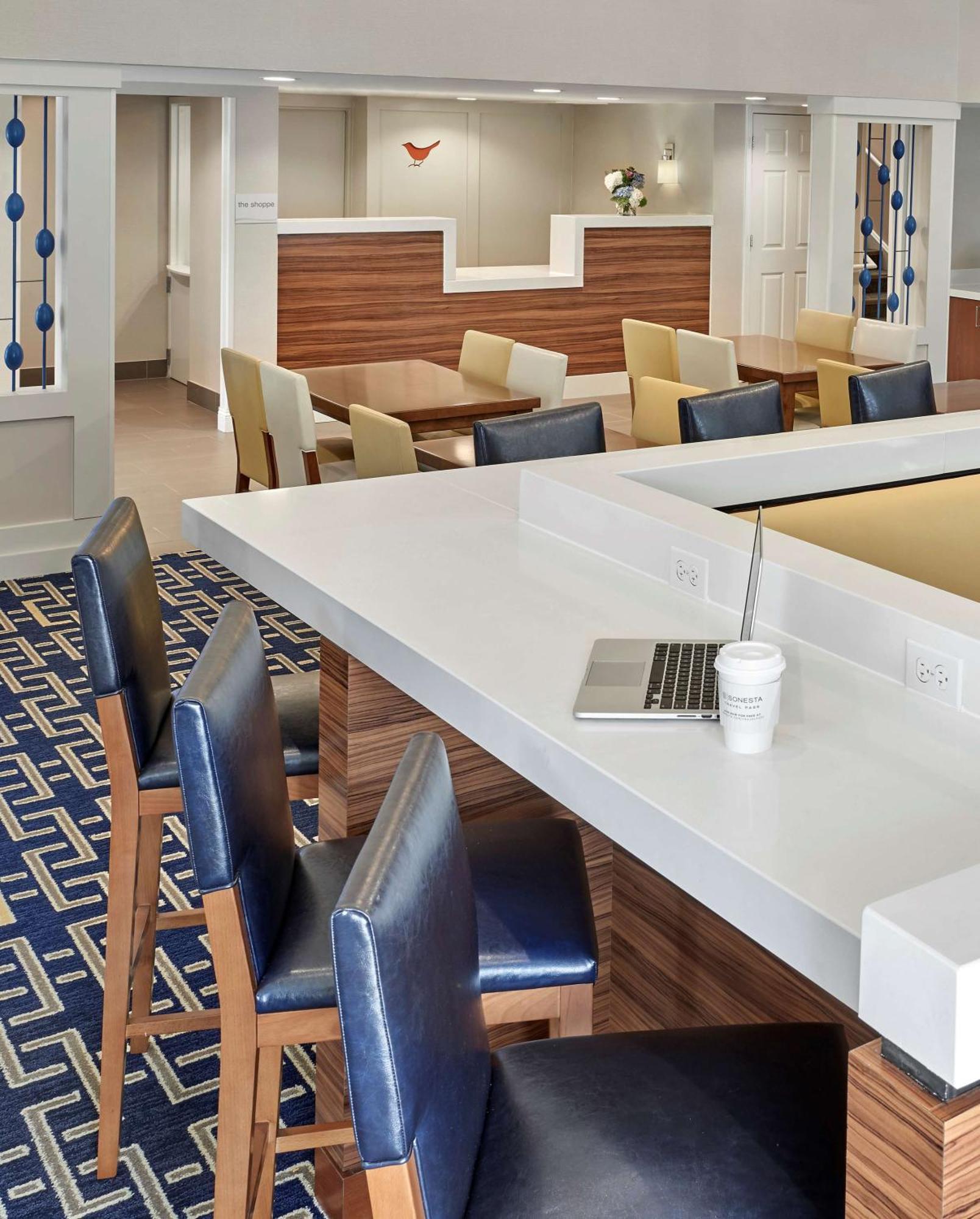 Sonesta Simply Suites Cleveland Airport Middleburg Heights Buitenkant foto