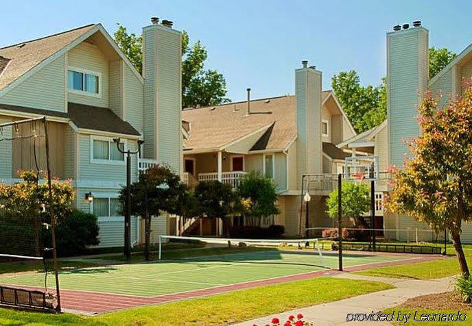 Sonesta Simply Suites Cleveland Airport Middleburg Heights Buitenkant foto
